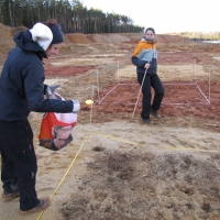 Dispersion of the dry-grassland biomass on the experimental plots in Cep II